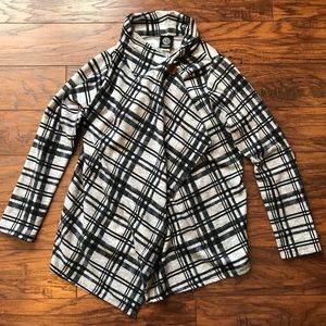 Bobeau from Nordstrom Gray/Black Wrap Sweater